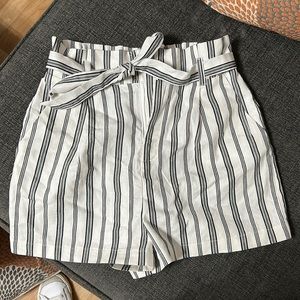 White and black striped high waist shorts